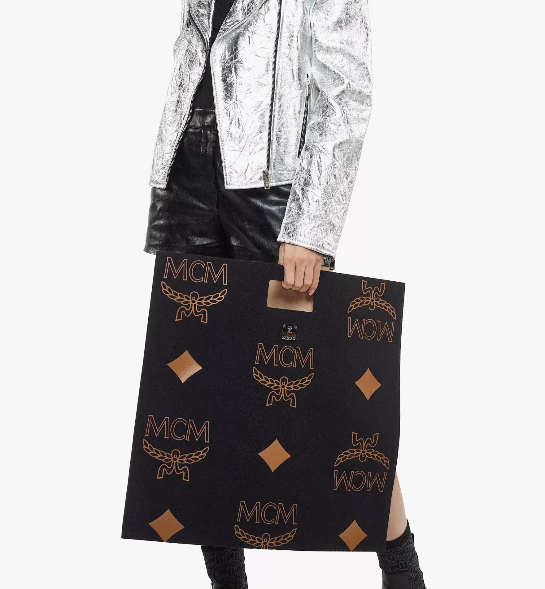 Fashion Phenomenon X Mcm Tragetasche Reise-Accessoires